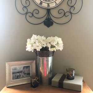 Vintage inspired decorative tin